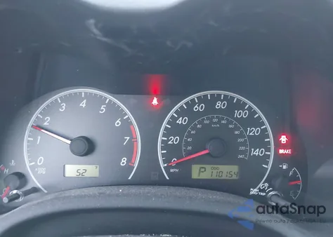 2013 Toyota Corolla Le z USA, uszkodzony, nr VIN 5YFBU4EE3DP103305